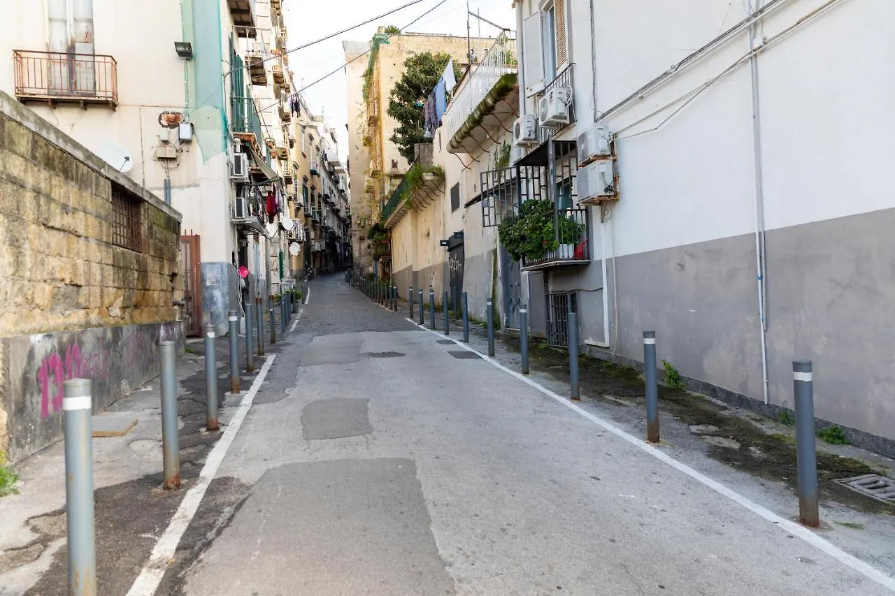 Apartment With Sea View With 2 Lifts Above Montesanto! Naples 0*,