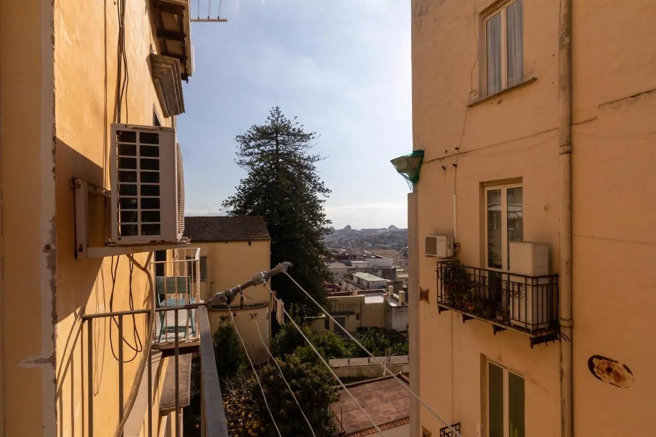 Apartment With Sea View With 2 Lifts Above Montesanto! Naples