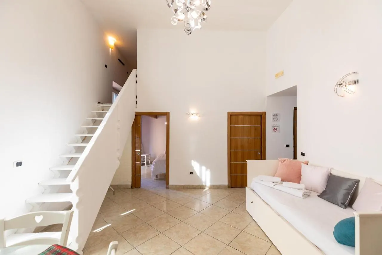 Apartment With Sea View With 2 Lifts Above Montesanto! Naples 0*,
