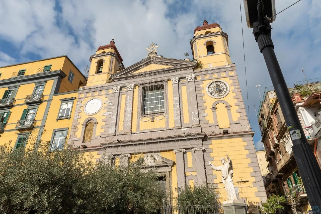 Apartment With Sea View With 2 Lifts Above Montesanto! Naples Italy